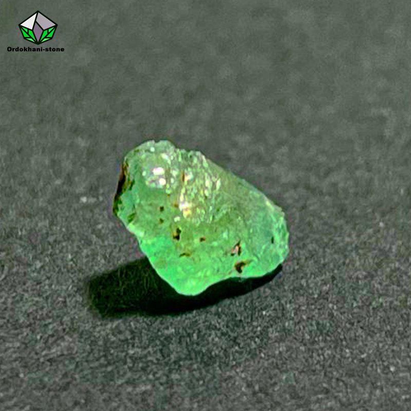 زمرد معدنی پنجشیر کدe3